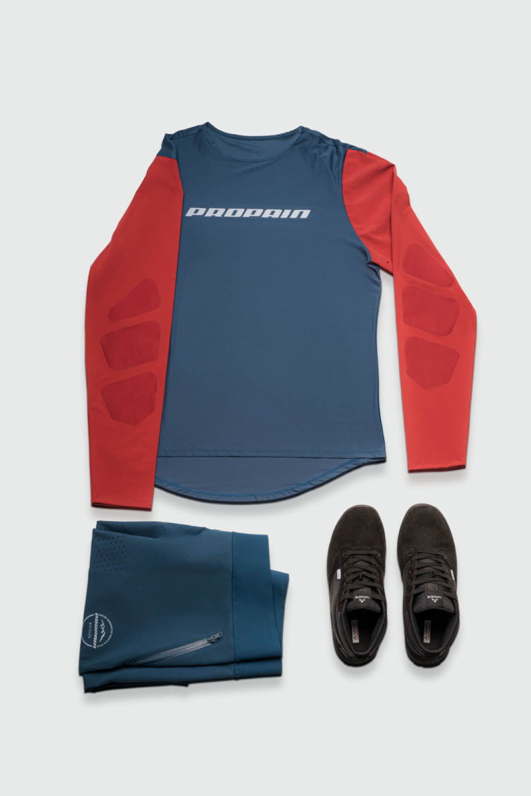 8-PROPAIN-Apparel-Performance-Heaven-Shorts-Flatlay-Comb