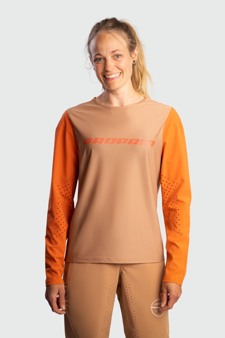 1-PROPAIN-Apparel-Performance-Dust-Longsleeve-9183.jpg