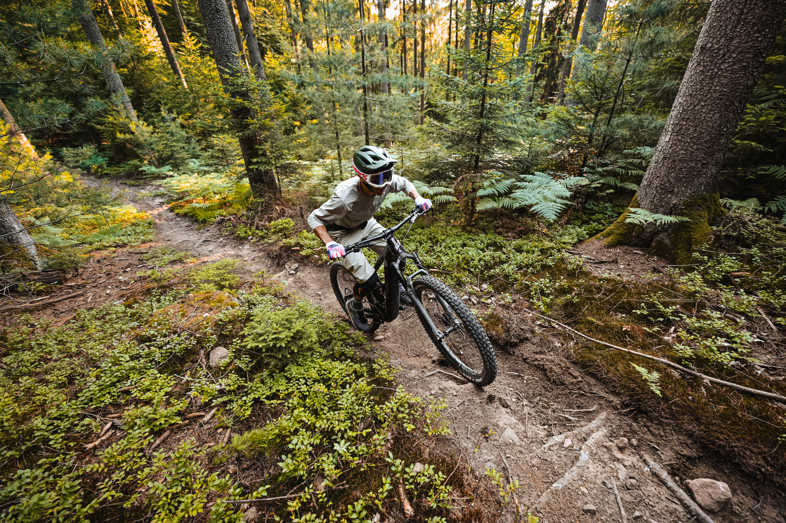 EKANO 2 AL • E-Mountainbike • E-Enduro • PROPAIN Bicycles North America